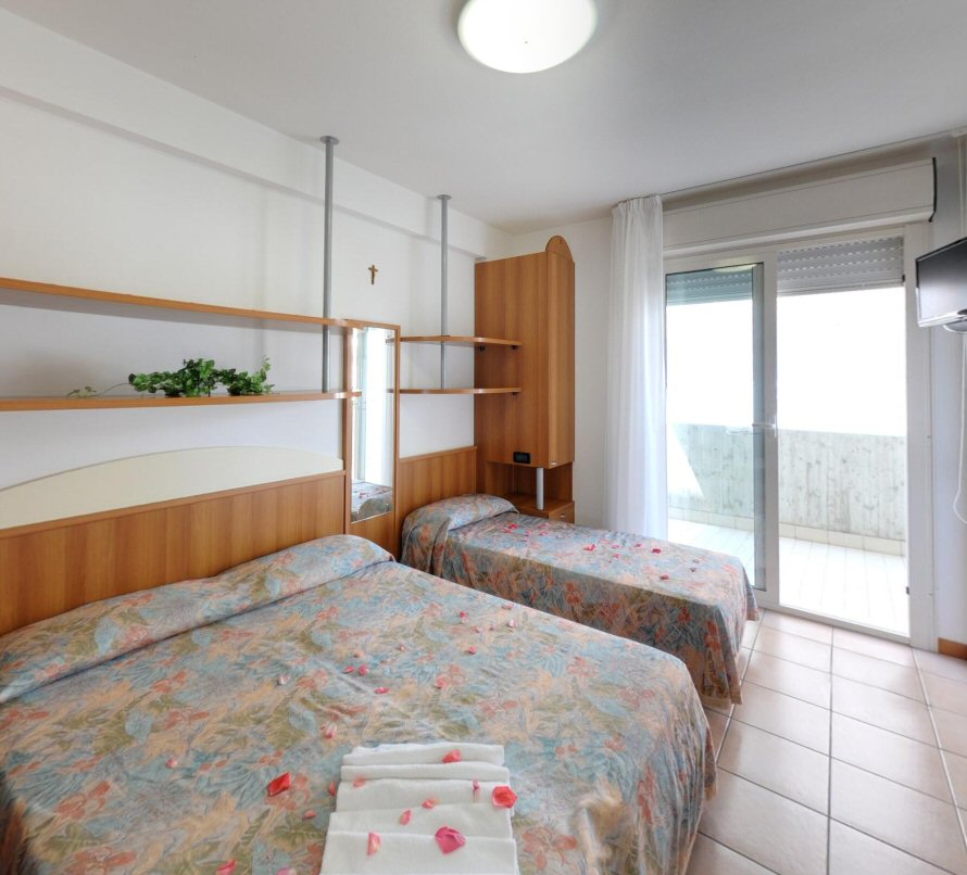 Due camere con un bagno